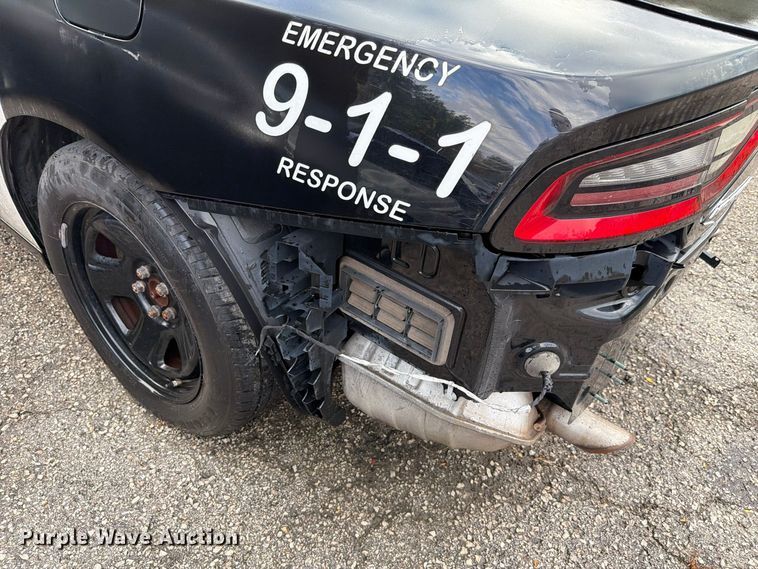 image for item FN1563 2017 Dodge Charger Police 