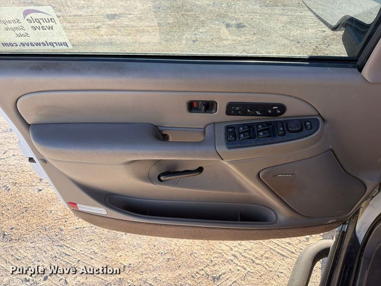 image for item FN2683 2005 Chevrolet Tahoe SUV