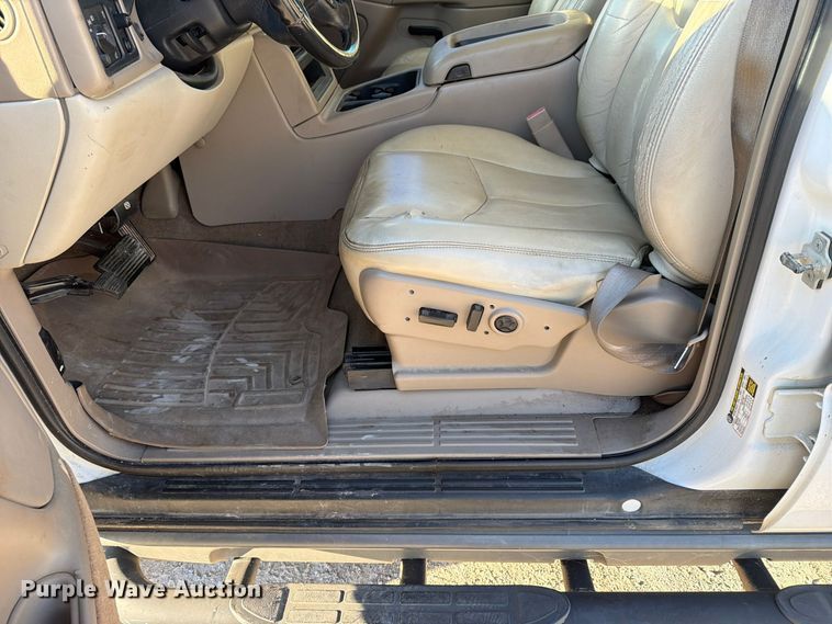 image for item FN2683 2005 Chevrolet Tahoe SUV