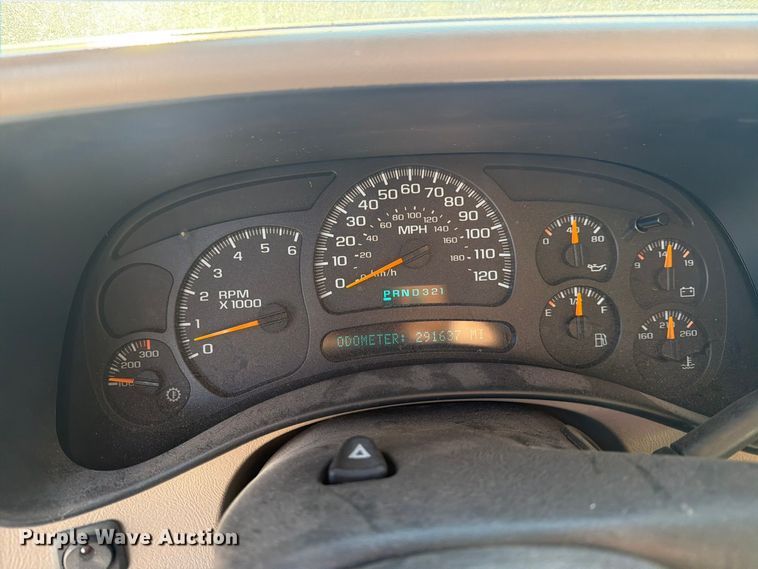 image for item FN2683 2005 Chevrolet Tahoe SUV