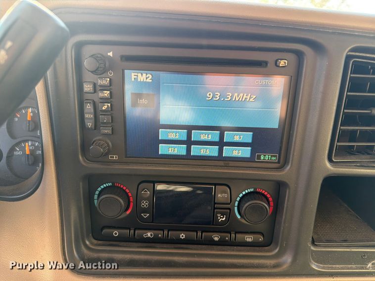 image for item FN2683 2005 Chevrolet Tahoe SUV