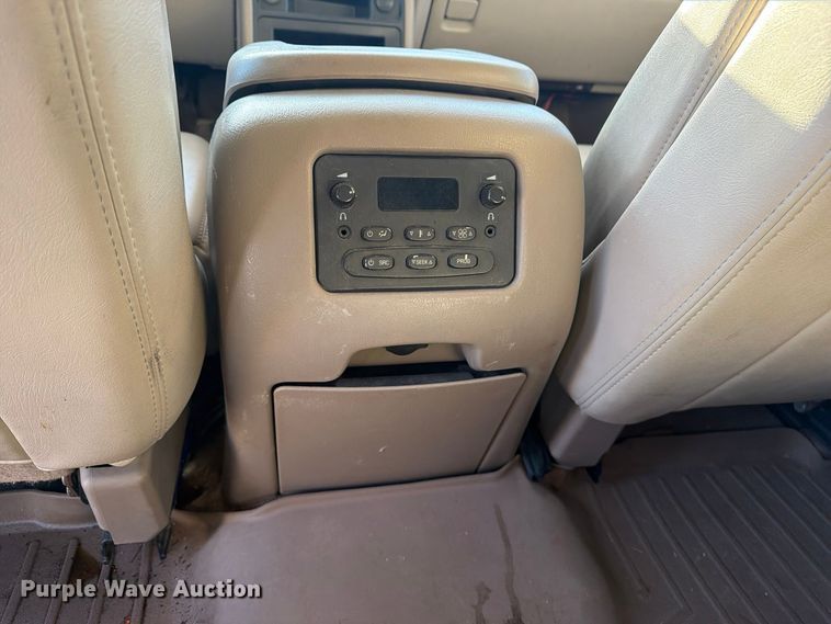 image for item FN2683 2005 Chevrolet Tahoe SUV