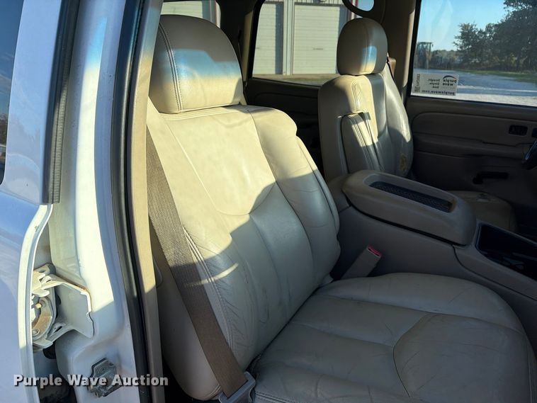 image for item FN2683 2005 Chevrolet Tahoe SUV