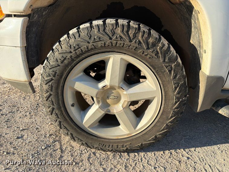 image for item FN2683 2005 Chevrolet Tahoe SUV