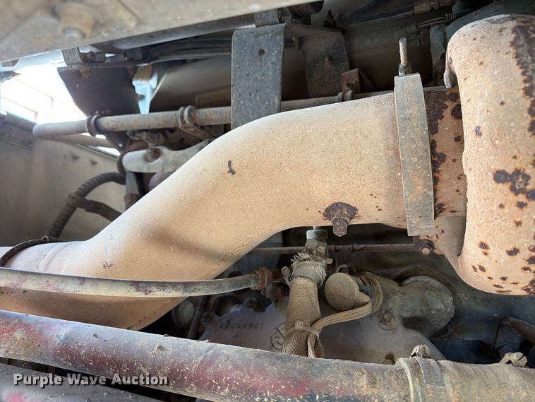 image for item FN2684 1996 International COF-9670 semi truck