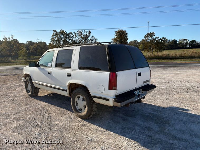 image for item FN2685 1998 Chevrolet Tahoe SUV