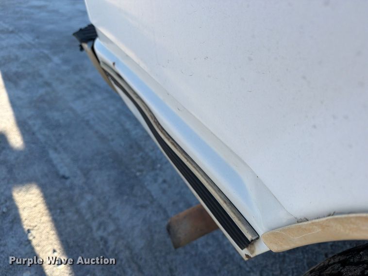 image for item FN2685 1998 Chevrolet Tahoe SUV