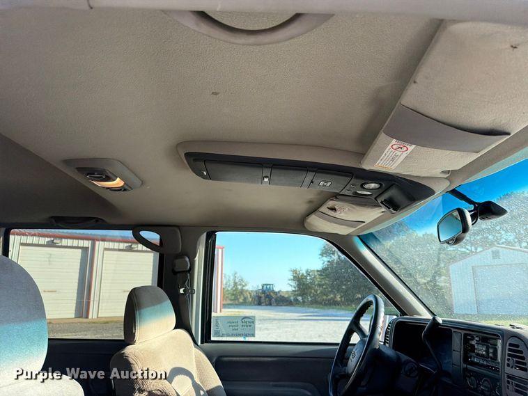 image for item FN2685 1998 Chevrolet Tahoe SUV