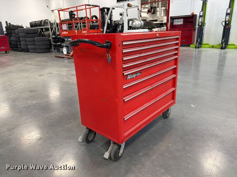image for item FP3198 Snap-On tool box