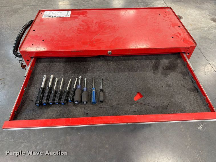 image for item FP3198 Snap-On tool box