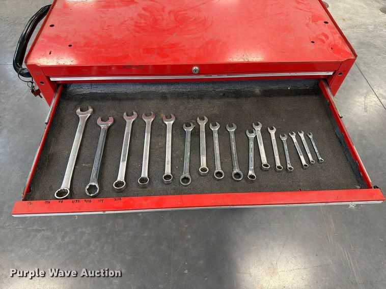 image for item FP3198 Snap-On tool box