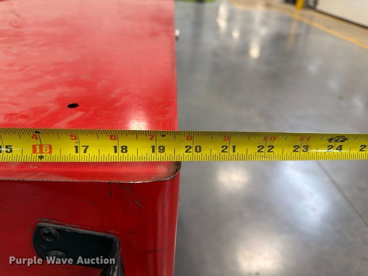 image for item FP3198 Snap-On tool box