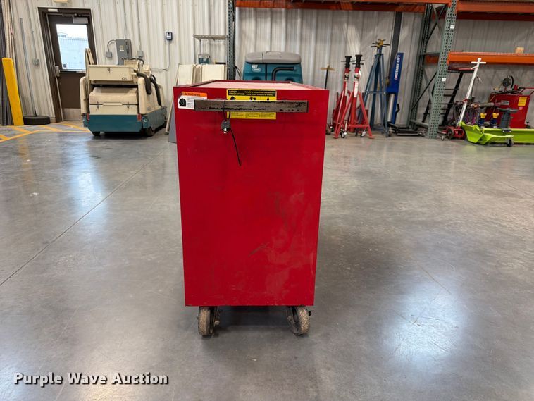 image for item FP3199 2003 Matco Tools MB3625RB tool box