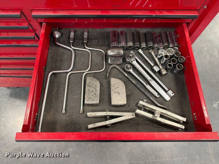 image for item FP3199 2003 Matco Tools MB3625RB tool box