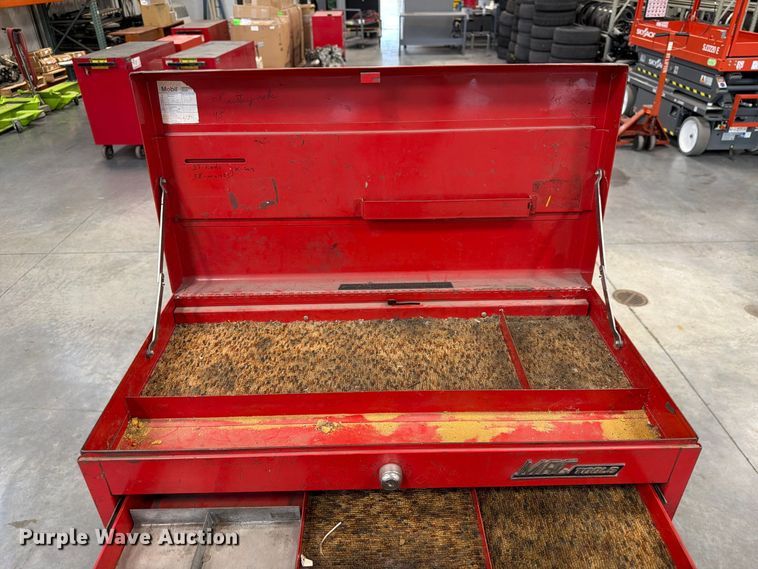 image for item FP3204 2003 Matco Tools MB3315RB tool box