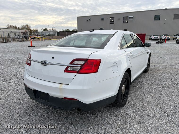 image for item FP3206 2017 Ford Taurus Police Interceptor 