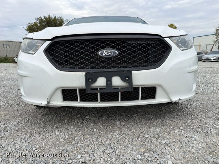 image for item FP3206 2017 Ford Taurus Police Interceptor 