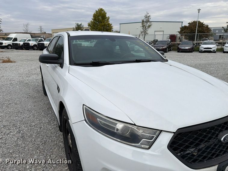 image for item FP3206 2017 Ford Taurus Police Interceptor 
