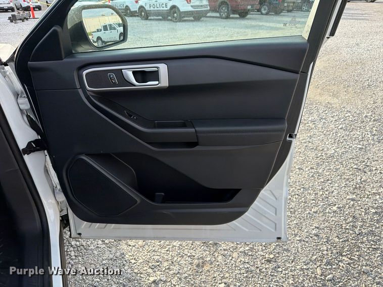 image for item FP3208 2025 Ford Explorer Police Interceptor SUV