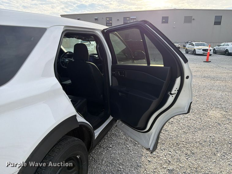 image for item FP3208 2025 Ford Explorer Police Interceptor SUV