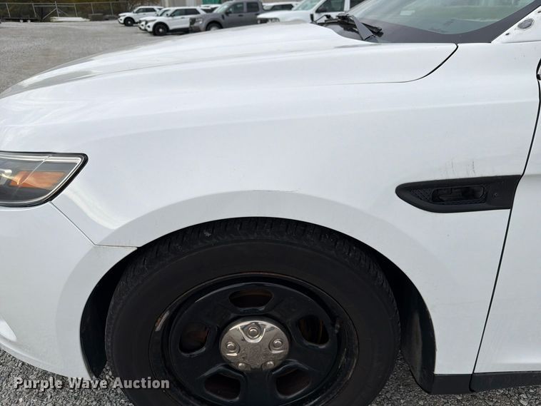 image for item FP3209 2017 Ford Taurus Police Interceptor 