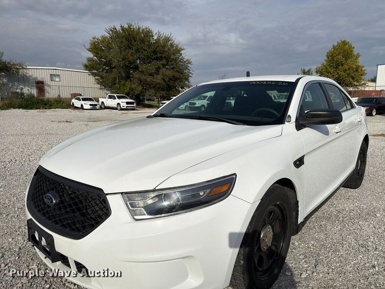 image for item FP3210 2019 Ford Taurus Police Interceptor 