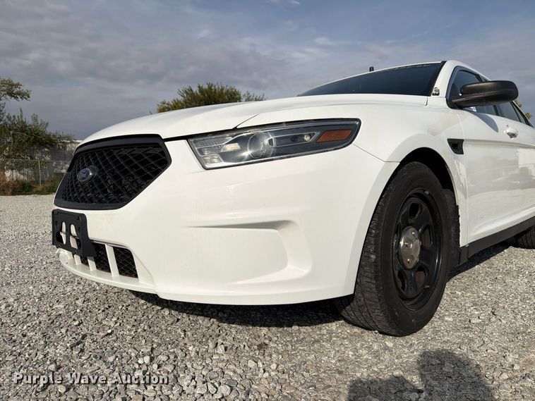image for item FP3210 2019 Ford Taurus Police Interceptor 