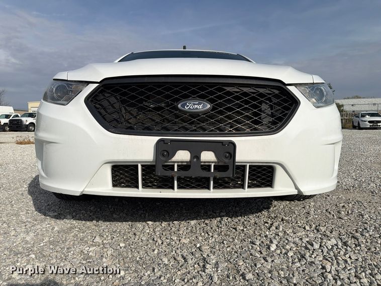 image for item FP3210 2019 Ford Taurus Police Interceptor 