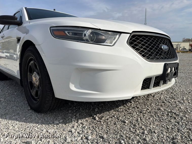 image for item FP3210 2019 Ford Taurus Police Interceptor 