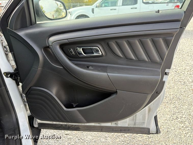 image for item FP3210 2019 Ford Taurus Police Interceptor 