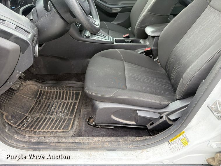 image for item FP3211 2017 Ford Focus 