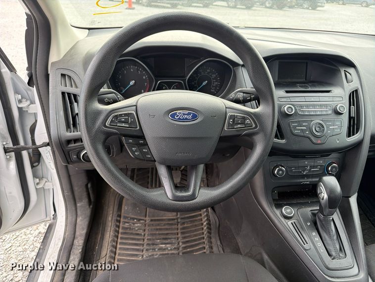 image for item FP3211 2017 Ford Focus 