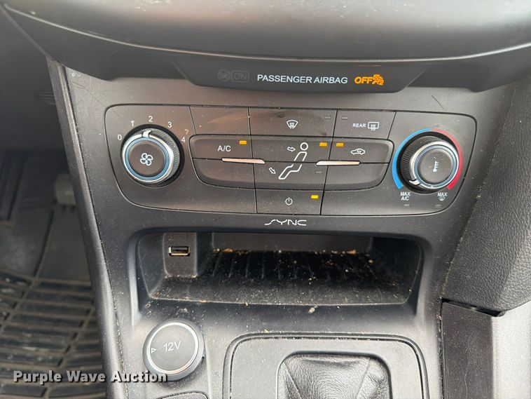 image for item FP3211 2017 Ford Focus 