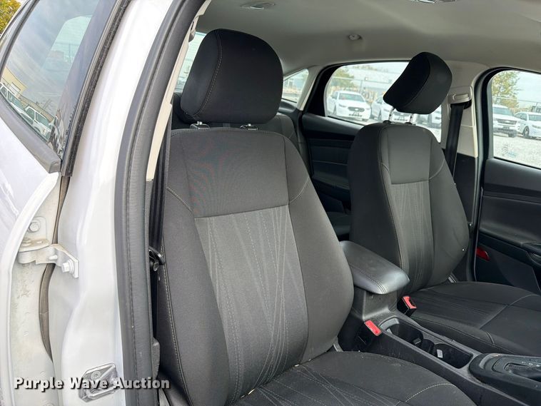 image for item FP3211 2017 Ford Focus 