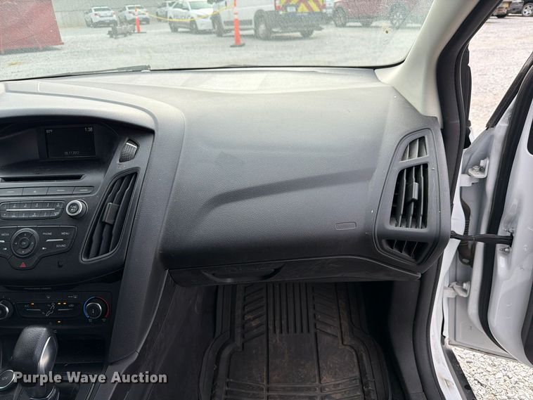 image for item FP3211 2017 Ford Focus 