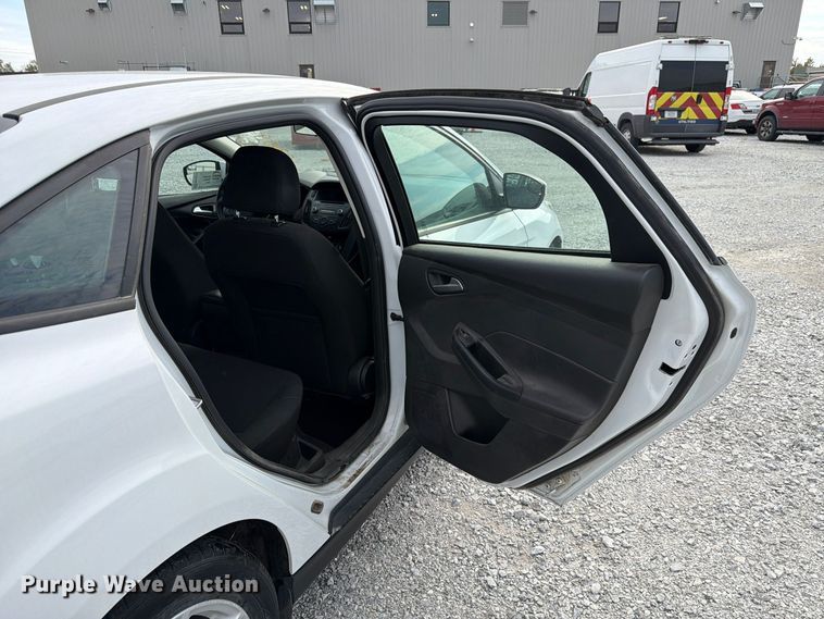 image for item FP3211 2017 Ford Focus 