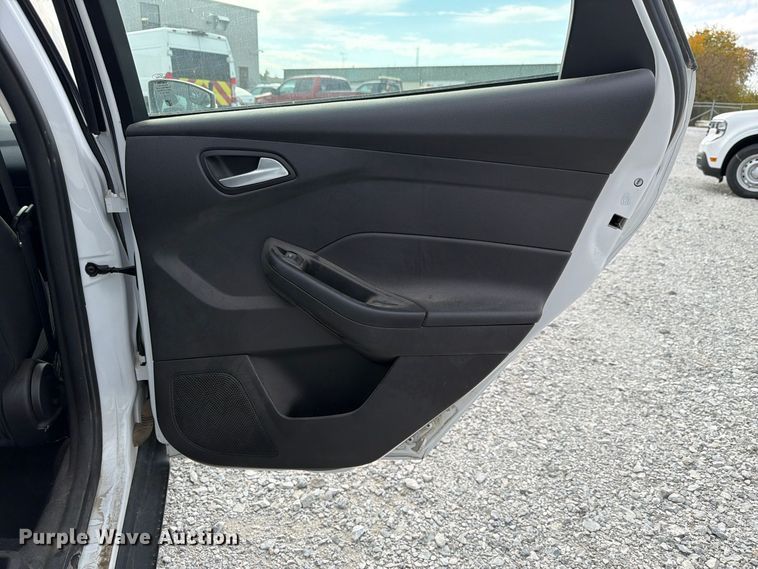 image for item FP3211 2017 Ford Focus 