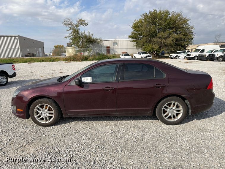 image for item FP3212 2012 Ford Fusion 