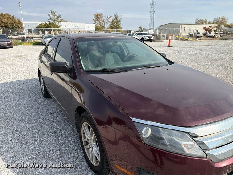 image for item FP3212 2012 Ford Fusion 