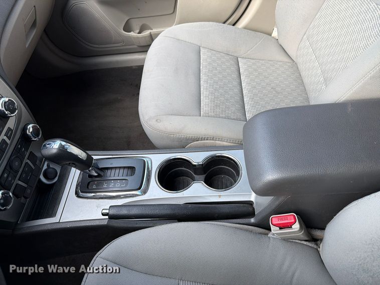 image for item FP3212 2012 Ford Fusion 