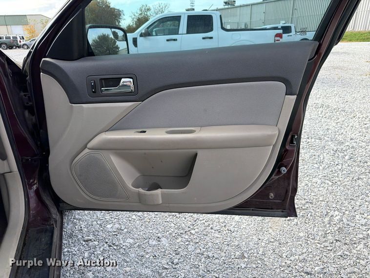 image for item FP3212 2012 Ford Fusion 