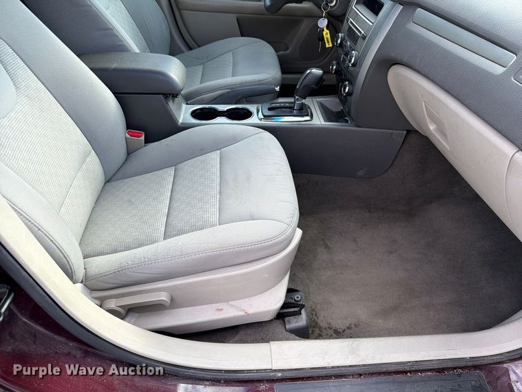 image for item FP3212 2012 Ford Fusion 