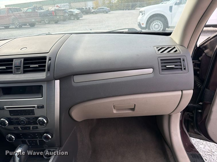 image for item FP3212 2012 Ford Fusion 