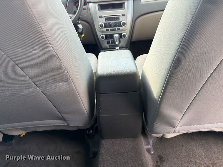 image for item FP3212 2012 Ford Fusion 