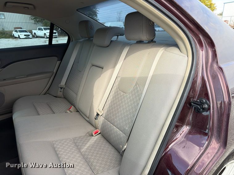 image for item FP3212 2012 Ford Fusion 