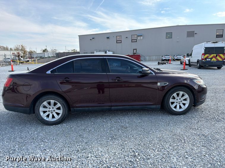 image for item FP3213 2011 Ford Taurus 