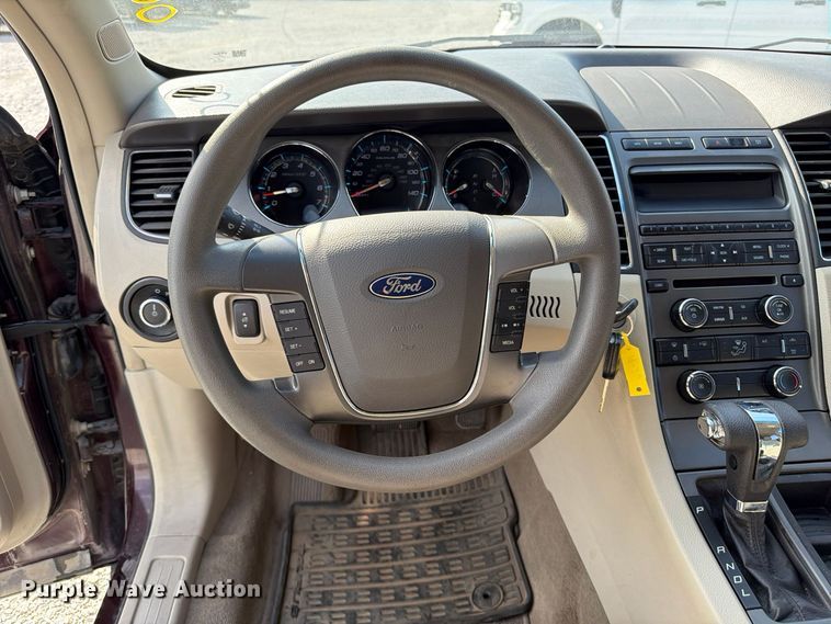 image for item FP3213 2011 Ford Taurus 