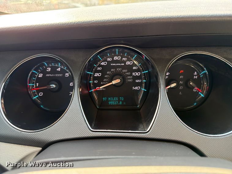 image for item FP3213 2011 Ford Taurus 