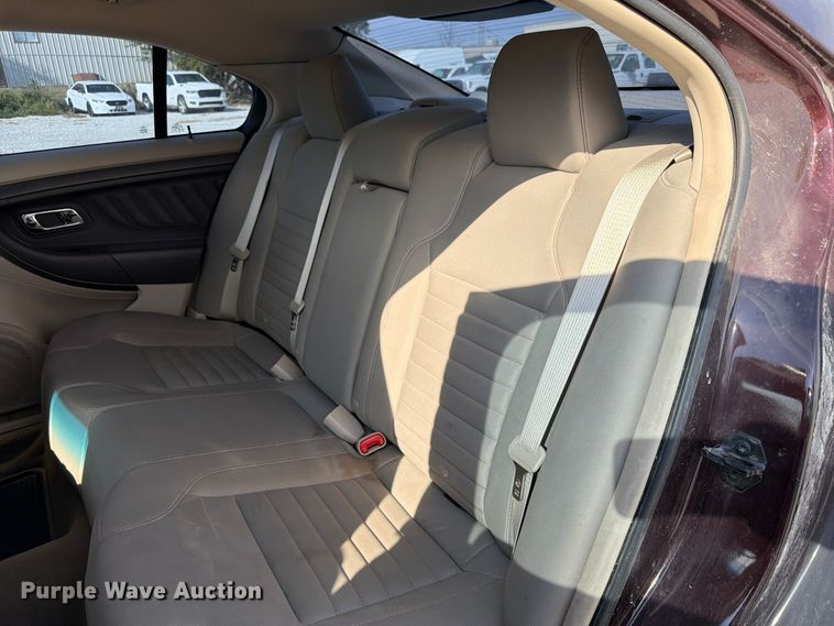 image for item FP3213 2011 Ford Taurus 