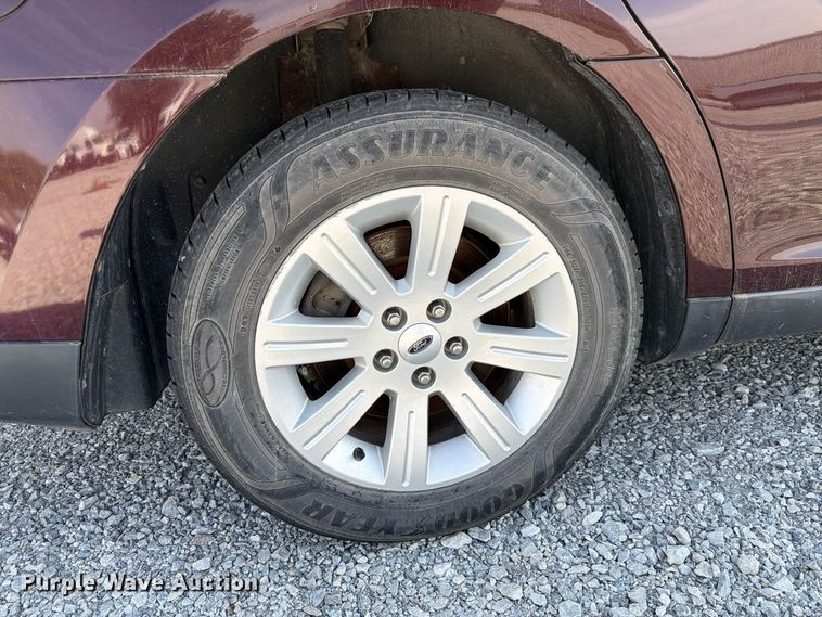 image for item FP3213 2011 Ford Taurus 
